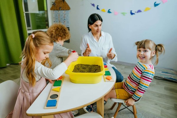 Activités ludiques et éducatives pour un objectif maternelle réussi